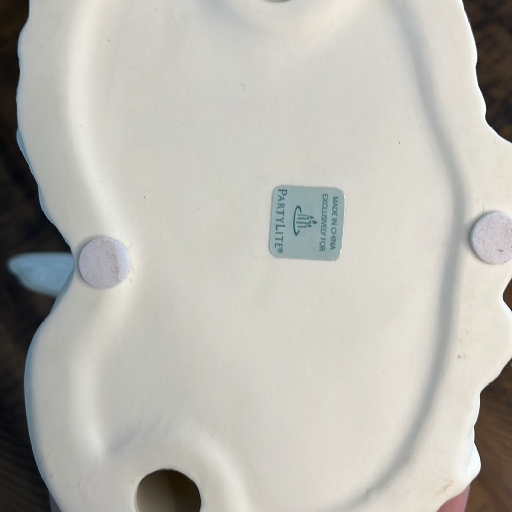 Ariana's Garden Candle Holder - Picture 5 of 5